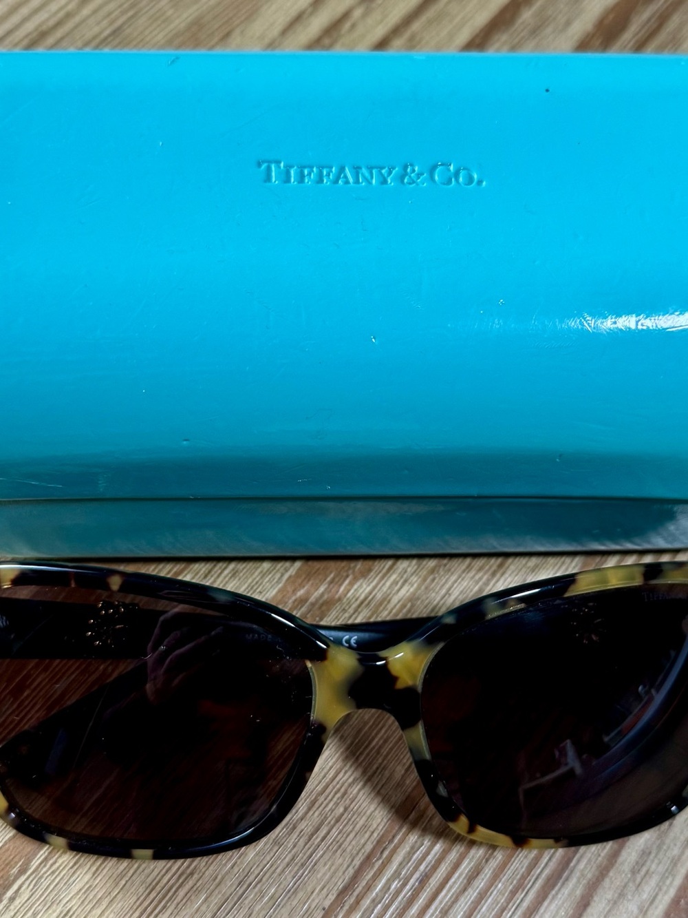 Tiffany & Co. Tortoise Shell Sunglasses with Tiffany Blue Case